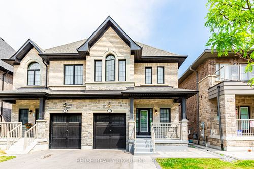 11 Alan Williams Trail, Uxbridge, ON, L9P0R5 | Card Image