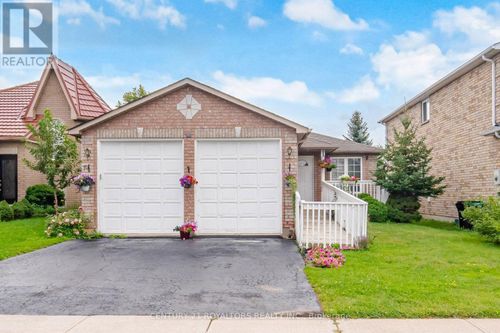 41 Irene Dr, Barrie, ON, L4N5Z1 | Card Image