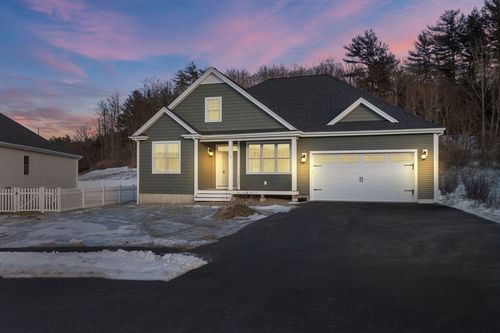103 Lebaron Blvd, Lakeville, MA, 02347-1491 | Card Image
