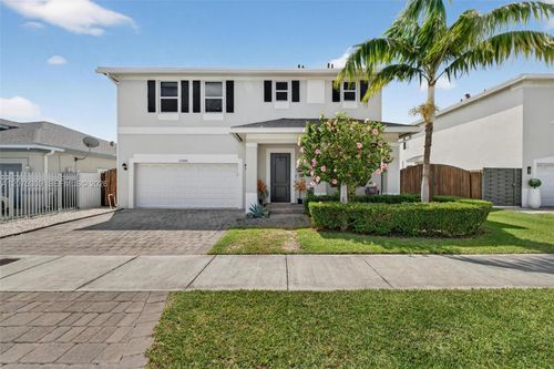 27884-27884 Sw 133rd Path, Homestead, FL, 33032-8252 | Card Image