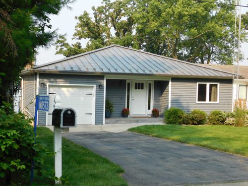 N8573 Sunset Beach Rd, Beaver Dam, WI, 53916-9732 | Card Image