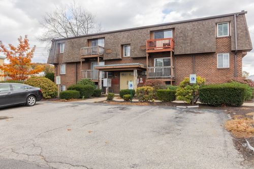 205-10 Josephine St, North Providence, RI, 02904-5512 | Card Image