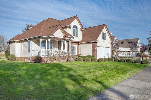 600 Sunrise Dr, Lynden, WA, 98264-9349 | Card Image