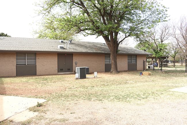202 W 3 Rd St, Home with 0 bedrooms, 0 bathrooms and null parking in Hale Center TX | Image 20