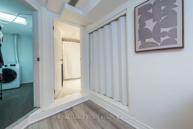 2311 Gerrard St E, House attached with 3 bedrooms, 2 bathrooms and null parking in Toronto ON | Image 31