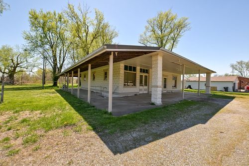 988 E State Road 56, Vevay, IN, 47043 | Card Image