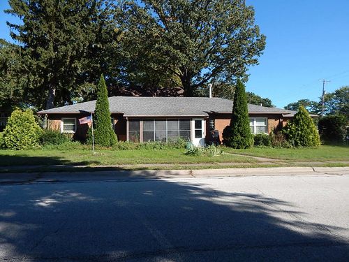433 8th Street, Bettendorf, IA, 52722 | Card Image