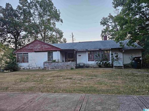 1511 Bush Blvd W, Birmingham, AL, 35208-4924 | Card Image