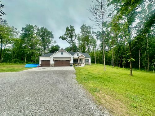 2592 W Grubb Ln, Covington, IN, 47932-8088 | Card Image