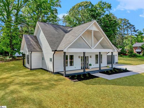 208 Pinehaven St, Laurens, SC, 29360-2636 | Card Image