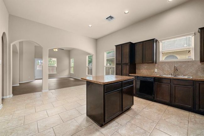25426 Saddlebrook Champion Way, House other with 4 bedrooms, 3 bathrooms and 2 parking in Tomball TX | Image 8