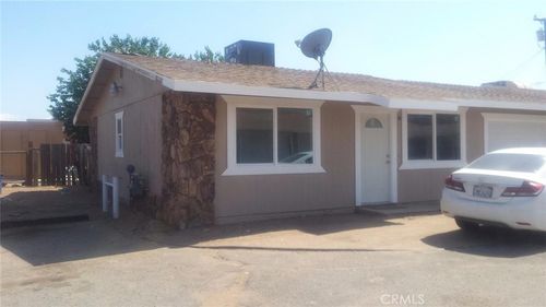 15784 Wanaque Rd, Apple Valley, CA, 92307-6248 | Card Image