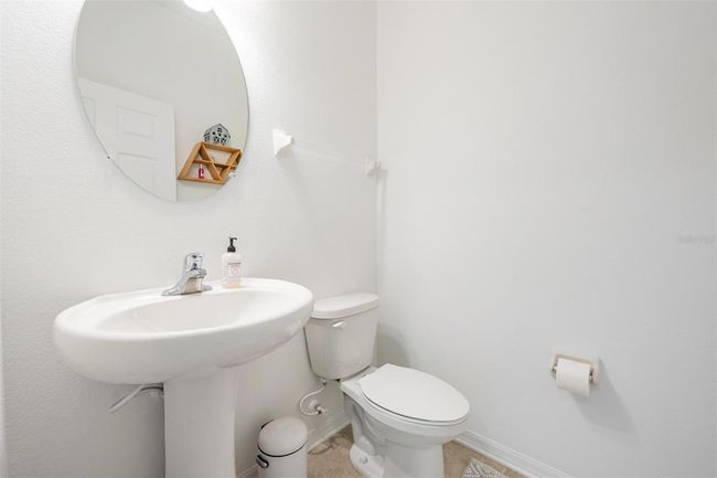 Downstairs Powder Bath | Image 22