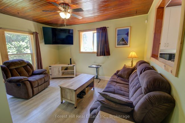 4061 Muskoka Rd 169, House other with 3 bedrooms, 2 bathrooms and 15 parking in Port Carling ON | Image 15