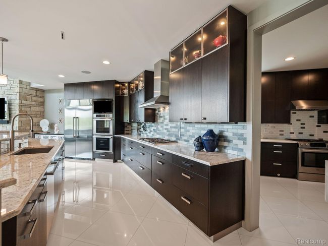 2657 Turtle Shores Dr, House other with 6 bedrooms, 8 bathrooms and null parking in Bloomfield Hills MI | Image 17