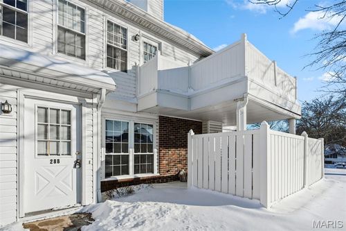 288 Carriage Ct, Washington, MO, 63090-4617 | Card Image