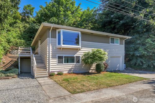5625 Sw Teig Pl, Seattle, WA, 98116-2240 | Card Image