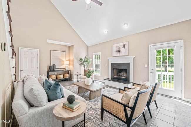 1717 17-web-or-mls-untitled-29 (2) | Image 6