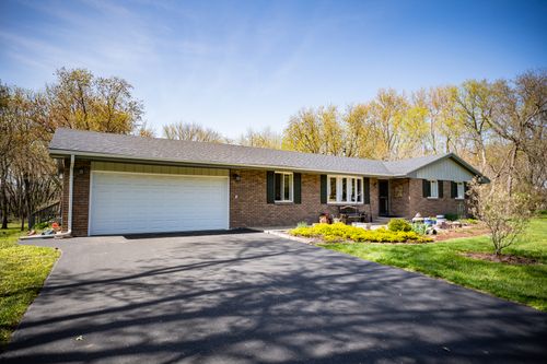 5968 E Bradley Rd, BYRON, IL, 61010-9210 | Card Image