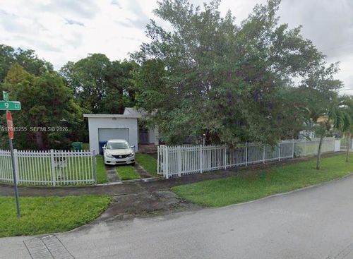 9025 Nw 9th Ct, Miami, FL, 33150-2321 | Card Image