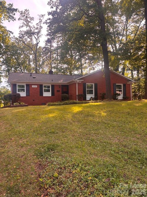 1400 Hillwood Ct, Charlotte, NC, 28210-4401 | Card Image