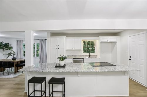 2436 Ovidia Cir Sw, Atlanta, GA, 30311-3232 | Card Image