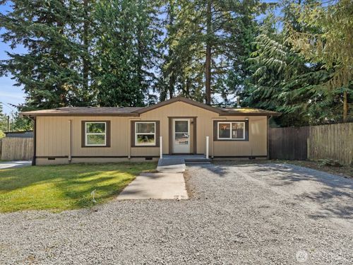 5020 174th Pl Nw, Stanwood, WA, 98292-8950 | Card Image