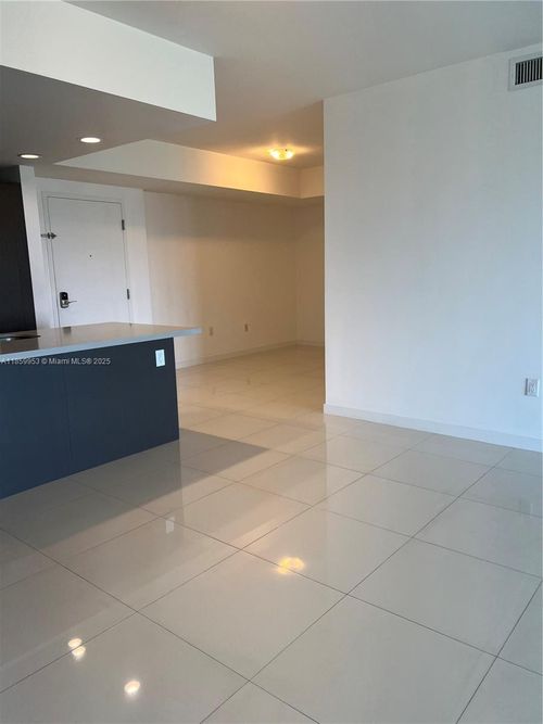 apt-713-7825 Nw 107th Ave, Doral, FL, 33178-4440 | Card Image