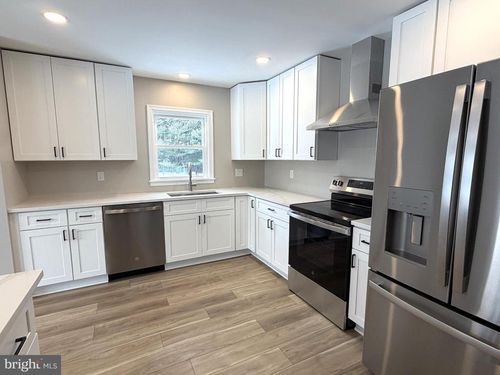 14 Faith Cir, Newark, DE, 19711-2425 | Card Image