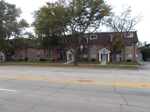 12-10430 Ridgeland Ave, Chicago Ridge, IL, 60415-1550 | Card Image