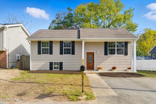 1214 Fleming Ave, Point Pleasant Boro, NJ, 08742-4038 | Card Image