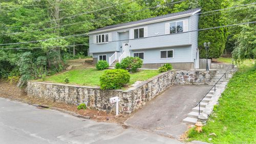 302 Fieldwood Rd, Waterbury, CT, 06704-1161 | Card Image