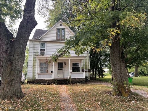 70 Salt St, Rittman, OH, 44270-1412 | Card Image