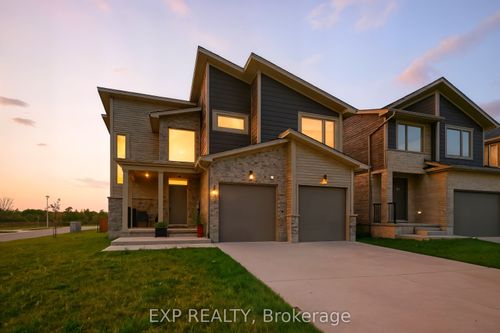 349 Edgevalley Rd, London, ON, N5V0C3 | Card Image