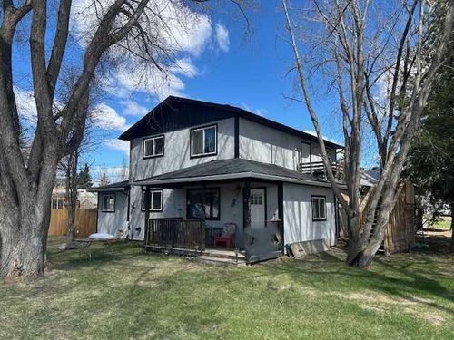 4702 49 St, Bashaw, AB, T0B0H0 | Card Image