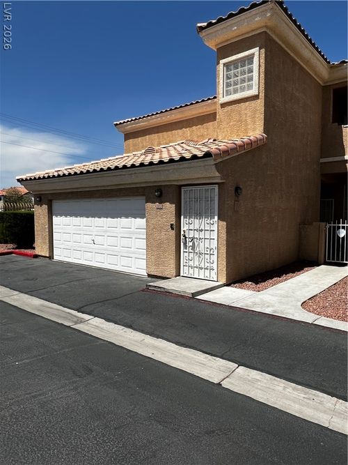 202-6905 Cobre Azul Ave, Las Vegas, NV, 89108-0389 | Card Image