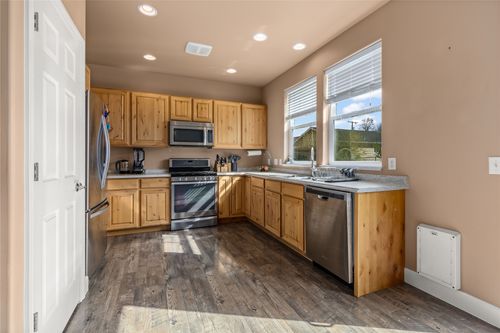 550 Veranda Way, Missoula, MT, 59804 | Card Image