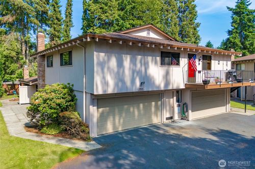 apt-b-2822 Garden Ct, Steilacoom, WA, 98388-2869 | Card Image