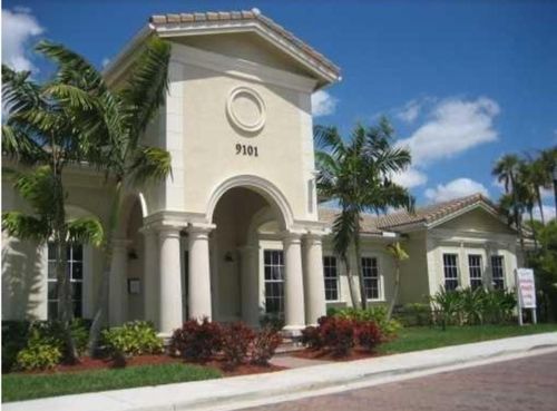 9082-9082 Plymouth Pl, Tamarac, FL, 33321-4170 | Card Image