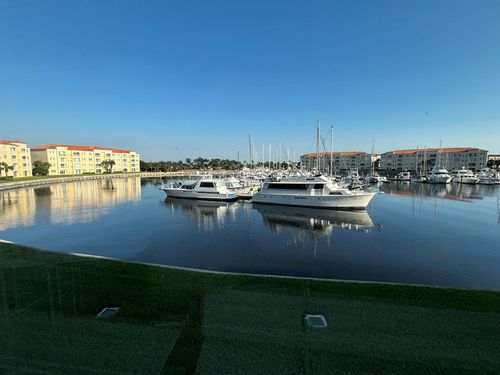 unit-202-14 Harbour Isle Dr W, Fort Pierce, FL, 34949-2766 | Card Image