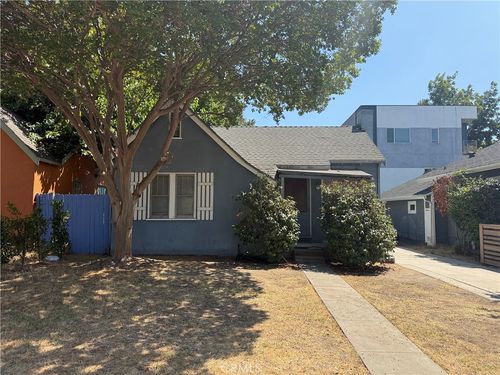 10840 Hesby St, North Hollywood, CA, 91601-4605 | Card Image