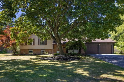 117 Heather Dr, Rochester, NY, 14625-2511 | Card Image