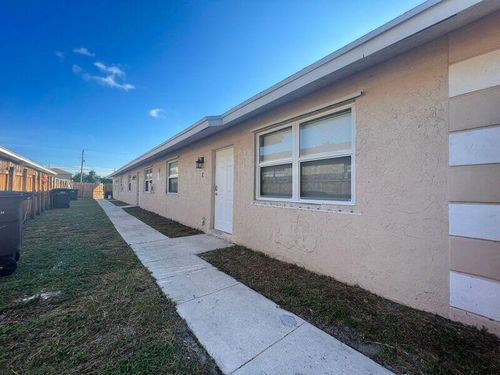 b-905 9th St, West Palm Beach, FL, 33401-3685 | Card Image