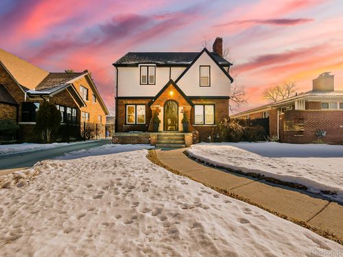 13912 Woodmont Ave, Detroit, MI, 48227-1324 | Card Image