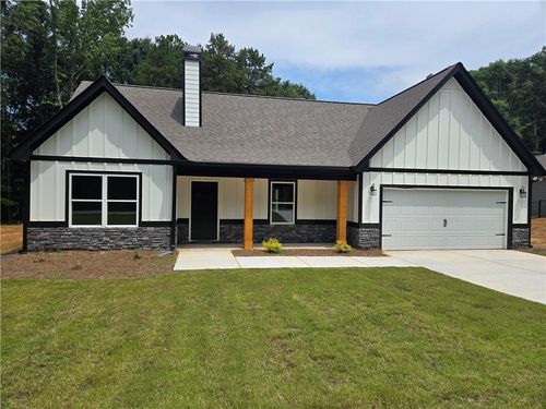 656 Highland Ave, Hartwell, GA, 30643-4347 | Card Image
