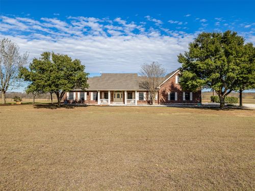 651 County Road 497, Taylor, TX, 76574-5447 | Card Image