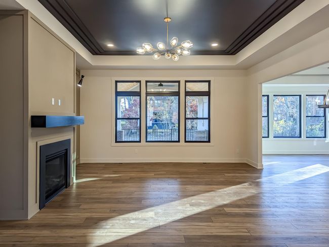 Family Room | Image 15
