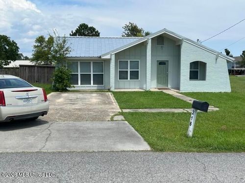 216 White Harbor Rd, Long Beach, MS, 39560-5612 | Card Image