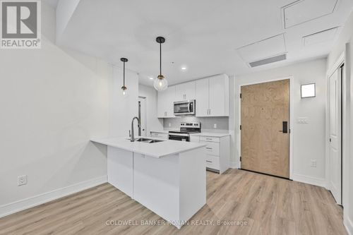 316-121 Mary St, Creemore, ON, L0M1G0 | Card Image