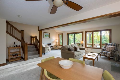 12e-355 Lyman Batcheller Rd, Quechee, VT, 05059-3017 | Card Image